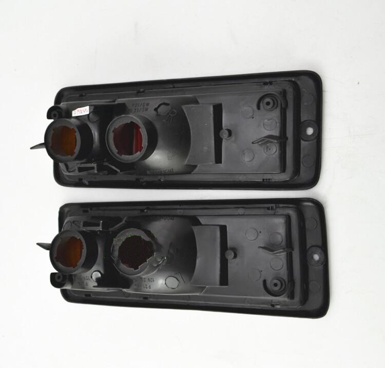 Suitable for Mitsubishi 92-96 Pajero V31V32V33V43 Rear Bumper Light Montero Changfeng Cheetah Rear Fog Light
