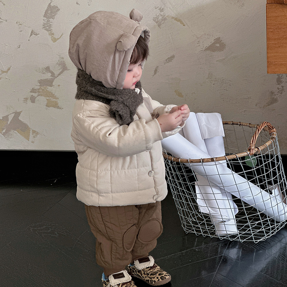 2024 nuevo bebé de invierno versión coreana estilo occidental bolsillo creativo cremallera engrosamiento cálido y cómodo traje de bebé suave