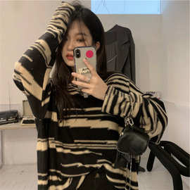 慵懒风毛衣女圆领针织衫春秋季宽松外穿条纹复古长袖百搭上衣女