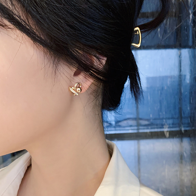Artificial Pearls, Zircon Inlay Material 1 Pair Sweet Heart Shape Copper Inlay Artificial Pearls Zircon Ear Studs