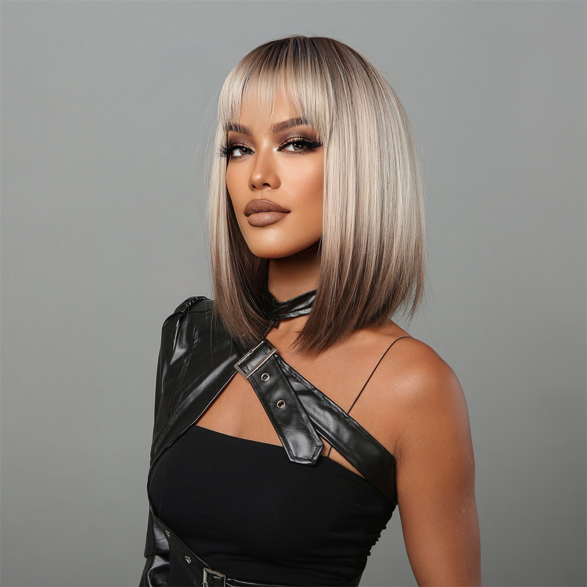 Cross-Border Hot-Selling Cosplay European and American Style Wig for Women, Short Bob with Gradient Gray and Bangs, Synthetic Full Head Wig