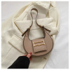 Shoulder bag, fashionable underarm bag, moon-shaped lamp, one-shoulder bag, 2023, Korean style