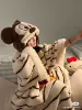 Mickey cape + pants