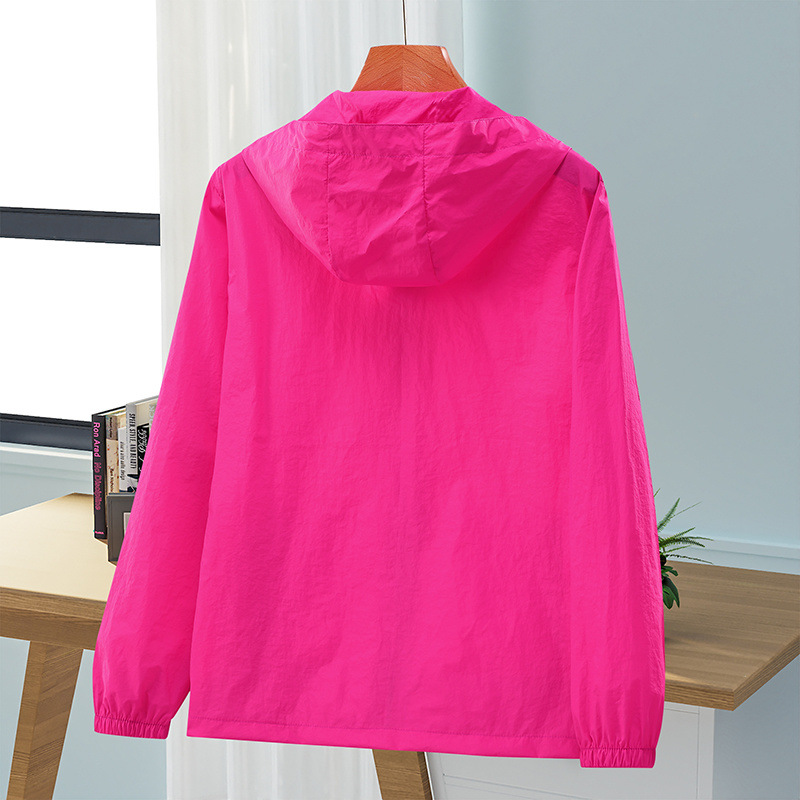 Verano seda de hielo ropa de protección solar para mujeres tamaño grande al aire libre madre anti-UV abrigo corto transpirable delgado ropa de protección solar