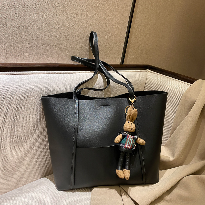 Bolsa de gran capacidad simple para mujeres 2022 otoño y invierno nueva moda universitaria bolsa de hombro bolsa de mano bolsa de mano