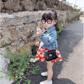 外贸童装批发女童套装秋冬21新款女宝宝牛仔短款外套加碎花连衣裙