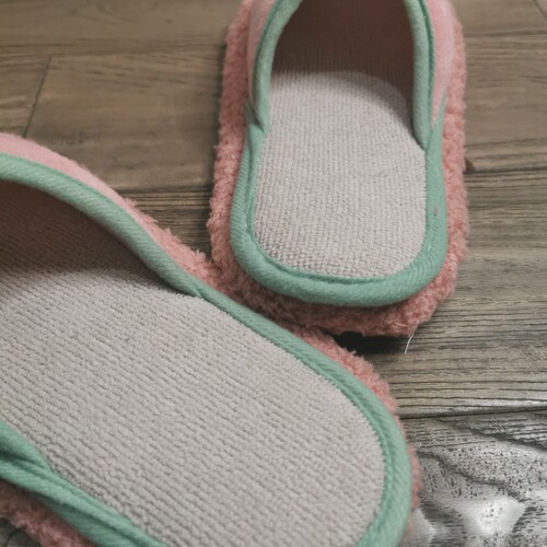 Solid color Japanese simple couple style mopable floor sweeping wooden floor tile cleaning slippers lazy slippers