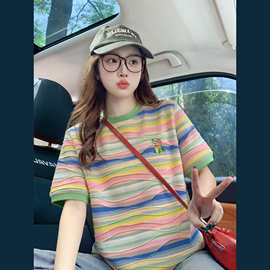 美式复古彩色条纹短袖T恤女夏季2026新款宽松减龄多巴胺穿搭上衣