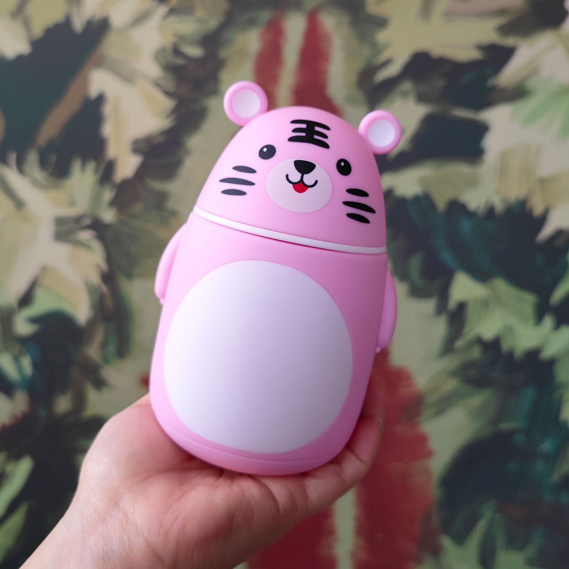 Creativo de dibujos animados celebridad de Internet lindo taza de agua del zodiaco Tigre vidrio resistente al calor doble aislamiento taza de regalo taza al por mayor