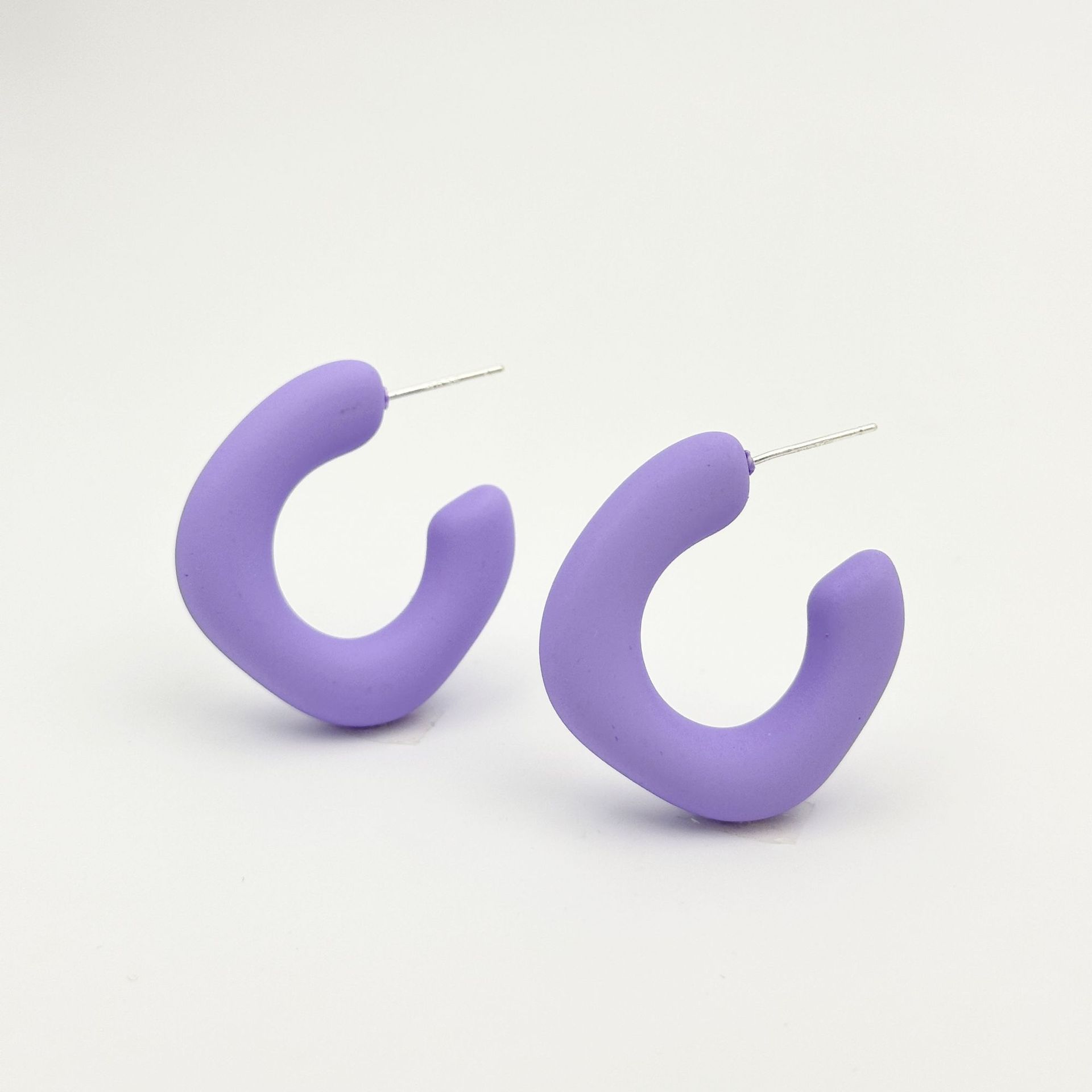 1 Pair Cute Lady Sweet Geometric Round Stoving Varnish Arylic Hoop Earrings display picture 10