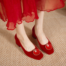 红色婚鞋女2023年秋冬季新款高跟不累脚新娘鞋中式两穿婚纱鞋粗跟