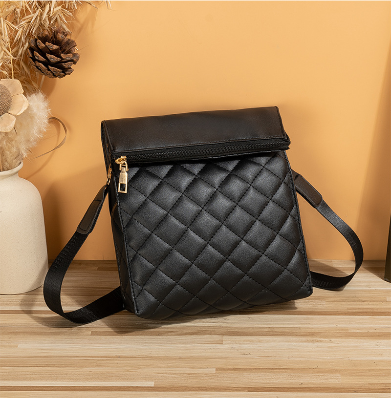 300g Weight Polyester Lining Material Zipper Closure Type Women's Pu Leather Solid Color Classic Style Streetwear Square Zipper Crossbody Bag