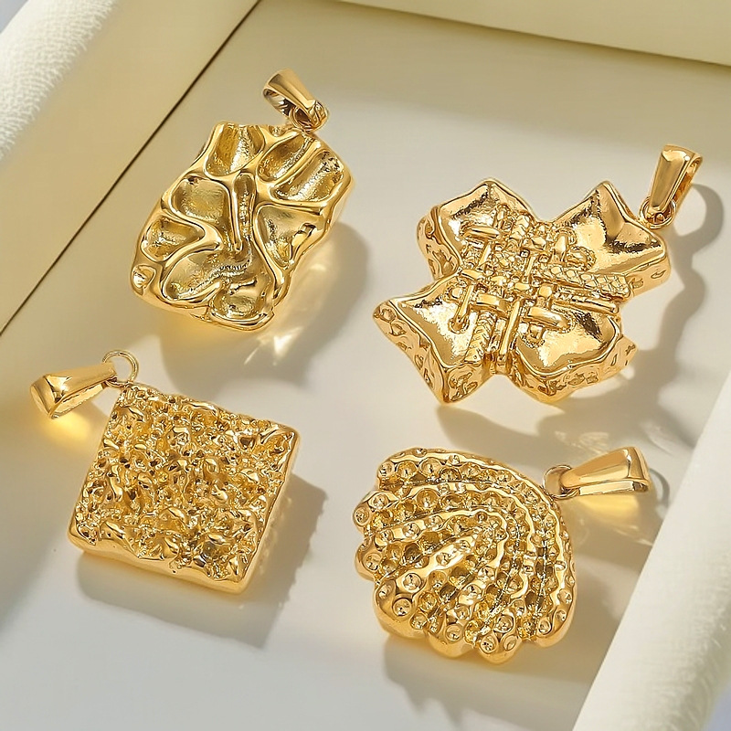 Europa y América acero inoxidable transfronterizo estilo múltiple colgante colgante de viento pulsera colgante DIY accesorios accesorios al por mayor