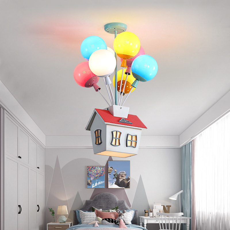 Flying House travel story balloon children's room girls' room bedroom chandelier children's theme park children's clothing shop kindergarten light Flying House travel story balloon children's room girls' room bedroom chandelier children's theme park children's clothing shop kindergarten light
