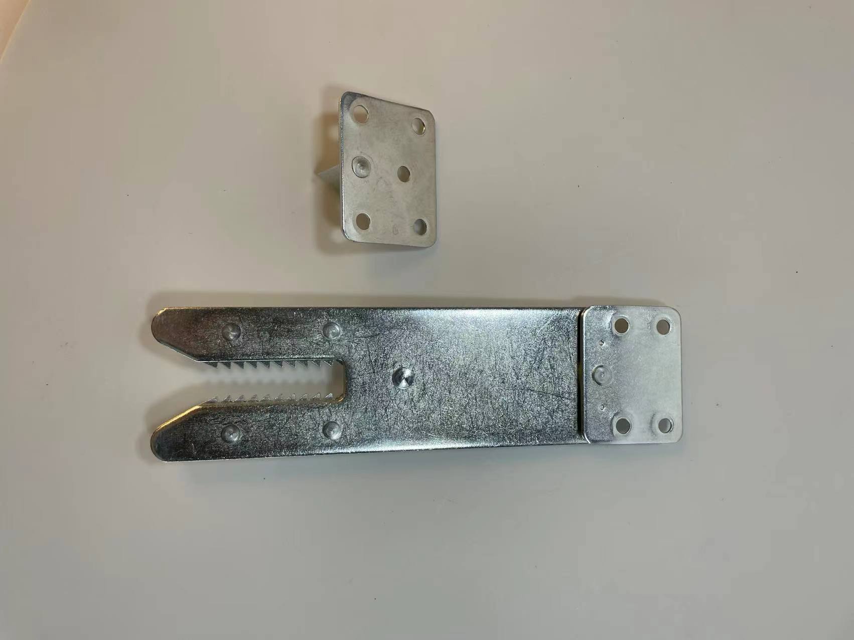 76cf4350b38231fe3925e1541ca842