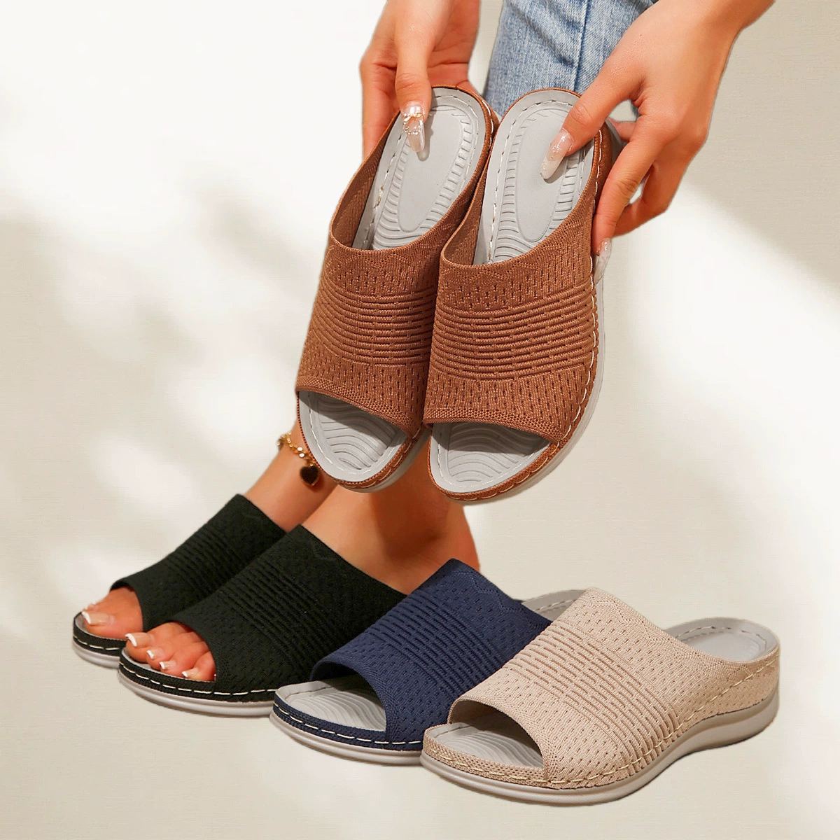 2025 новые летние женские тапочки на толстой подошве для внешней торговли, большие размеры, рыбий рот, широкие полоски, вязаные тапочки