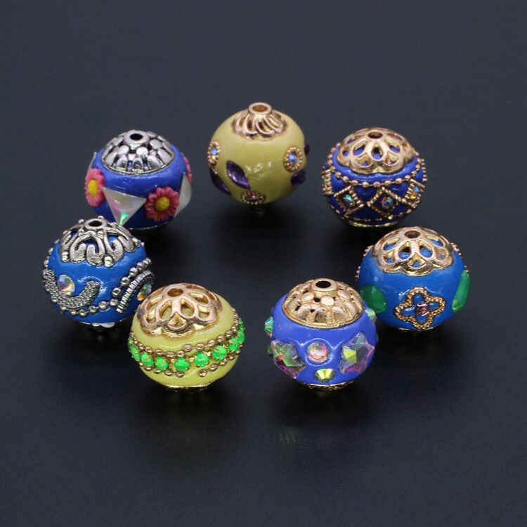 Nepalese Clay Beads with Diamond Inlay, Ethnic Style Alloy Die-Cast Xizang Jewelry Accessories, 16mm Beads