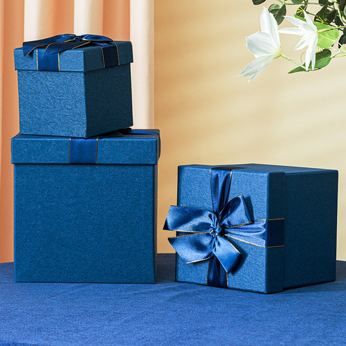 Manufacturer blue square gift box exquisite birthday gift box heaven and earth cover bow packaging box
