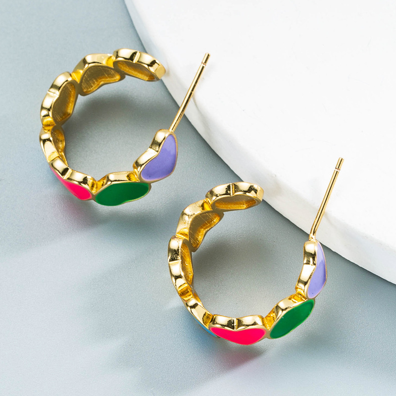 wholesale jewelry goldplated copper heartshaped Cshaped earrings Nihaojewelrypicture3