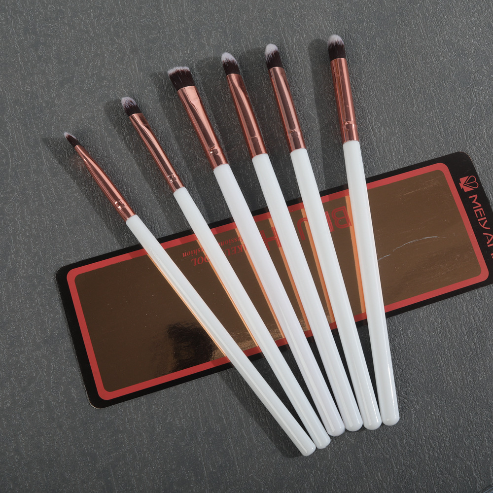 Multifuncional eye shadow stick eye shadow cepillo de doble cabeza mini cepillo de látex de algodón desechable herramienta de maquillaje de belleza