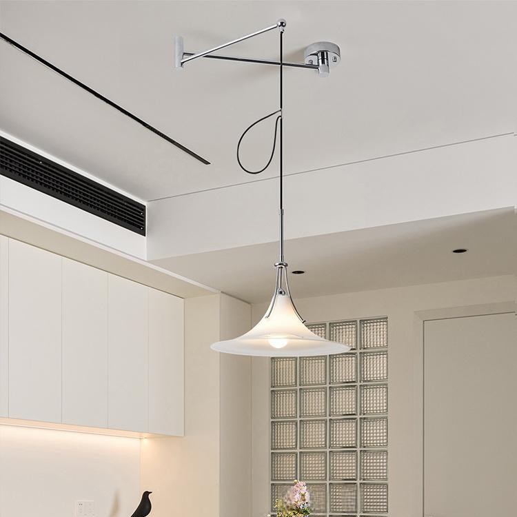 Nordic Modern Magnolia Ceiling Lamp French Cream Style Restaurant Movable Swing Arm Chandelier Creative Horn Glass Lamp
