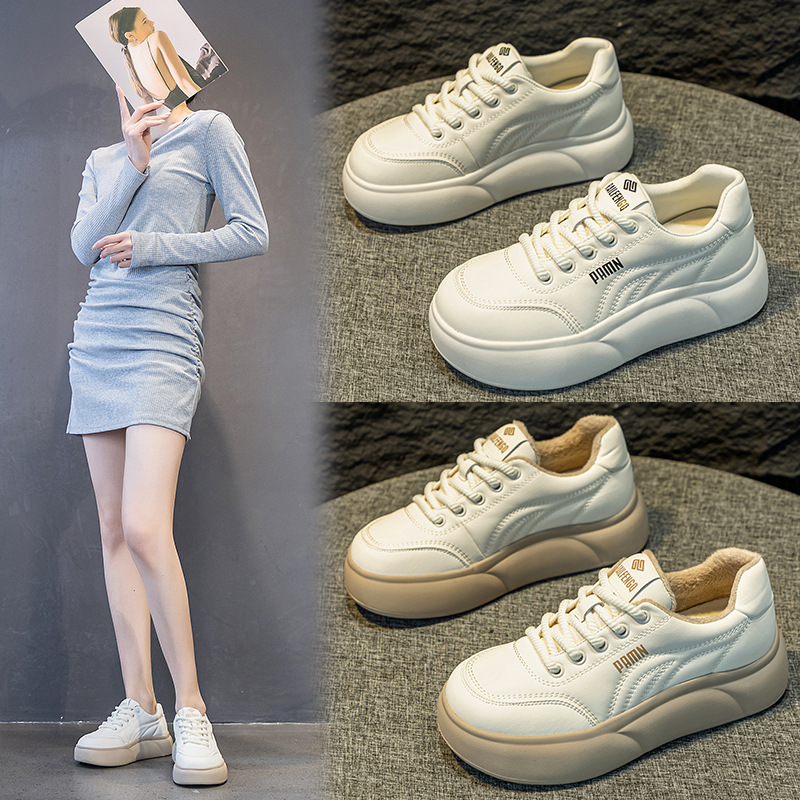 Women's thick-soled white shoes 2024 autumn and winter popular versatile fleece-lined warm Sports Board shoes platform casual shoes