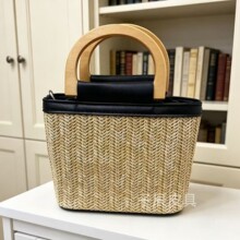 外贸跨境2026撞色草编包女木柄手提包斜挎小众ins海滩度假韩版潮