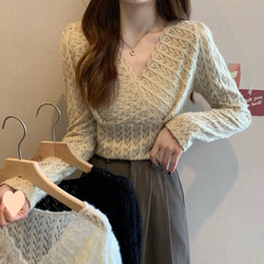 Large size women's spring new French collar wavy hook design versatile slim and fur lace shirt