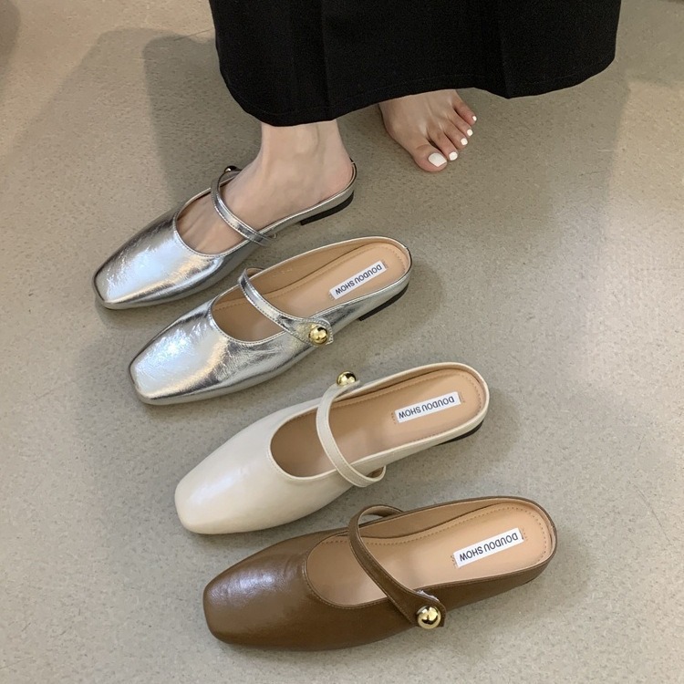 Women's slippers flat