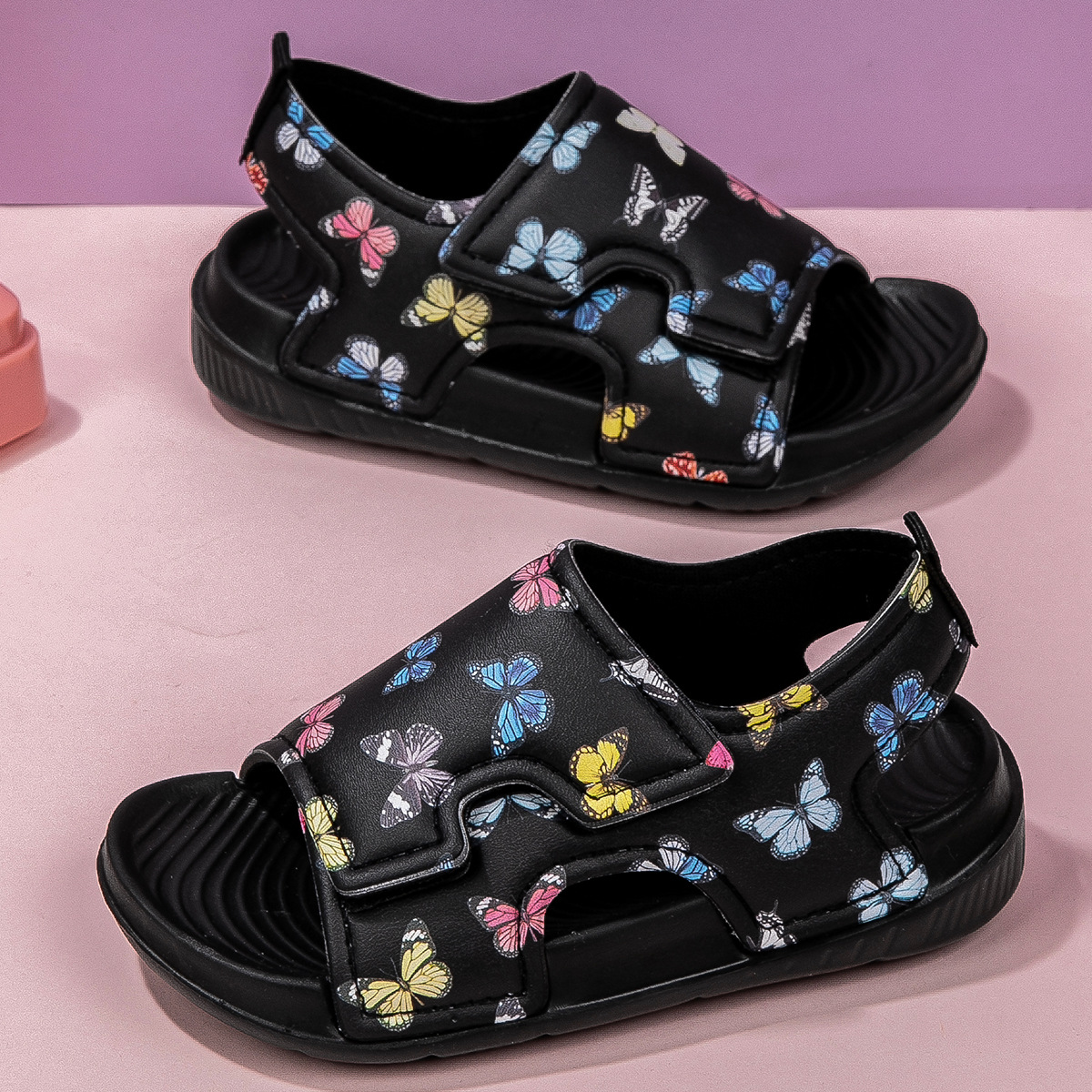 Fashionable comfortable children's cute trend sports sandals with…