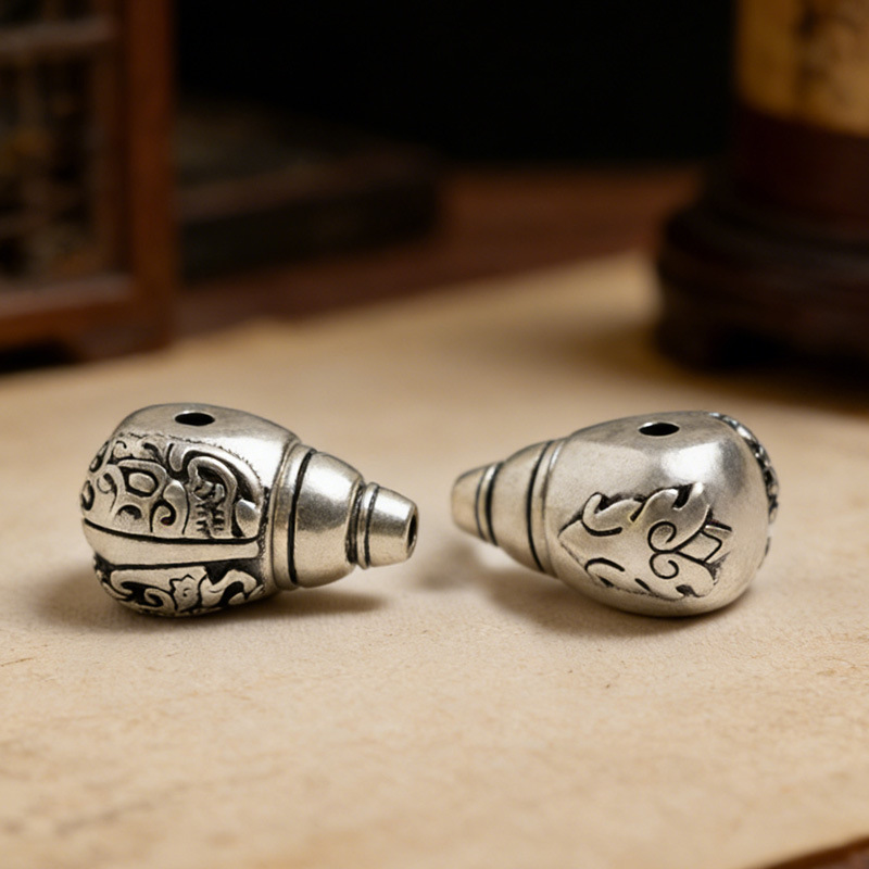 Three-Way Retro-Style Original Pixiu Animal Face Bead with Auspicious Clouds, Dragon and Phoenix, Small Vajra, and Three-Way Buddha Head Design for Jewelry Accessories Three-Way Retro-Style Original Pixiu Animal Face Bead with Auspicious Clouds, Dragon and Phoenix, Small Vajra, and Three-Way Buddha Head Design for Jewelry Accessories
