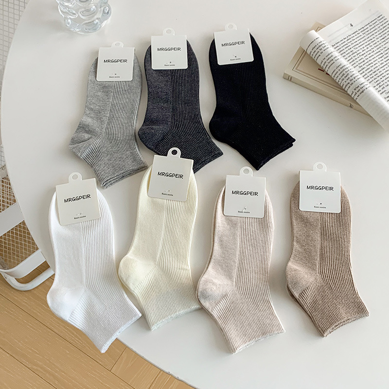 Pair Socks Women's Summer Cotton Non-slip Socks Women's Sweat Absorbing Breathable Mid-tube Socks Comfortable All-match Solid Color Short-tube Cotton Socks Pair Socks Women's Summer Cotton Non-slip Socks Women's Sweat Absorbing Breathable Mid-tube Socks Comfortable All-match Solid Color Short-tube Cotton Socks
