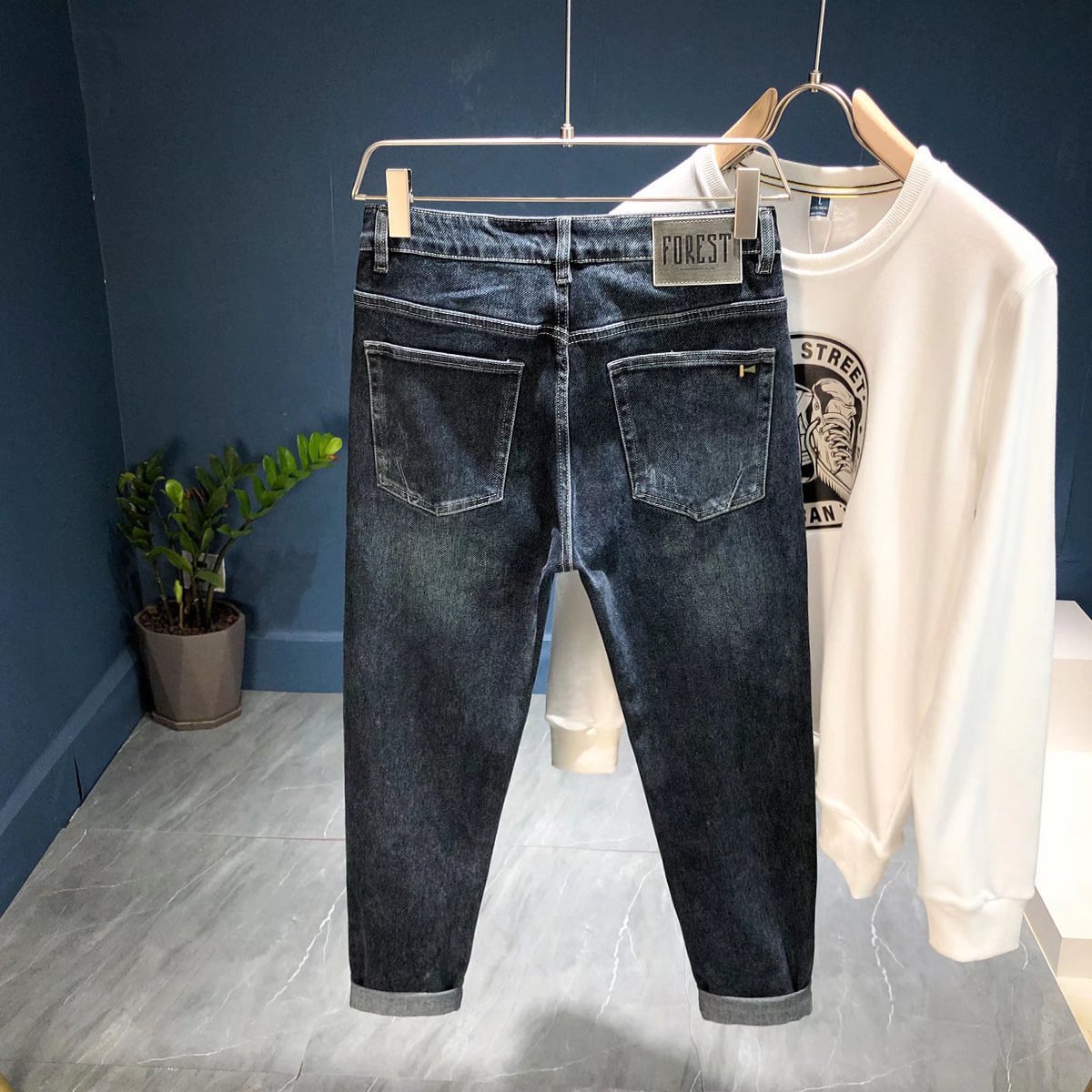 Jeans, Herren Frühjahrskollektion, neue trendige Markenhosen, elastische und vielseitige Slim Fit Hose mit kleinem Bein_voghion.com