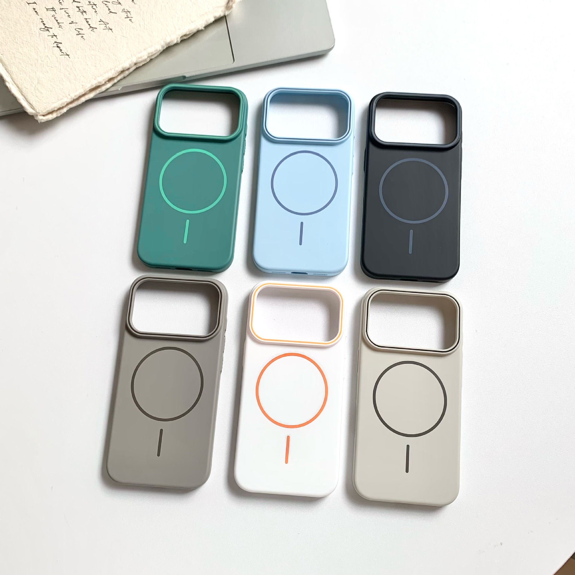 New Soft and Thin Circle Suitable for Apple 17Promax Magnetic Phone Case Apple 16 Simple 15 Anti-Fall Protective Cover