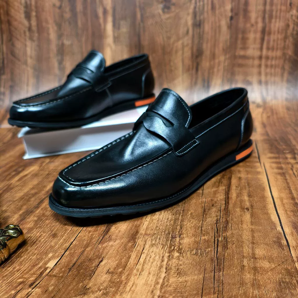 Весенне-летние винтажные мужские лоферы из мягкой кожи с мягкой подошвой, слипоны, повседневная обувь, обувь для вождения, дышащие и удобные.