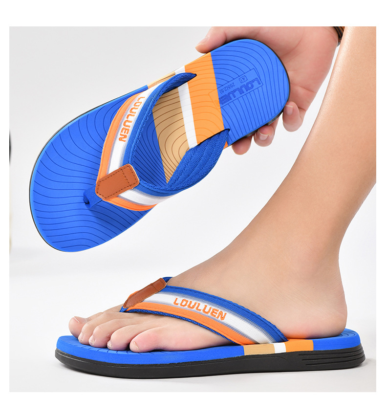 Nouveau type de tongs antidérapantes pour la plage, sandales d'extérieur à clipser pour hommes, pantoufles d'été à la mode_voghion.com