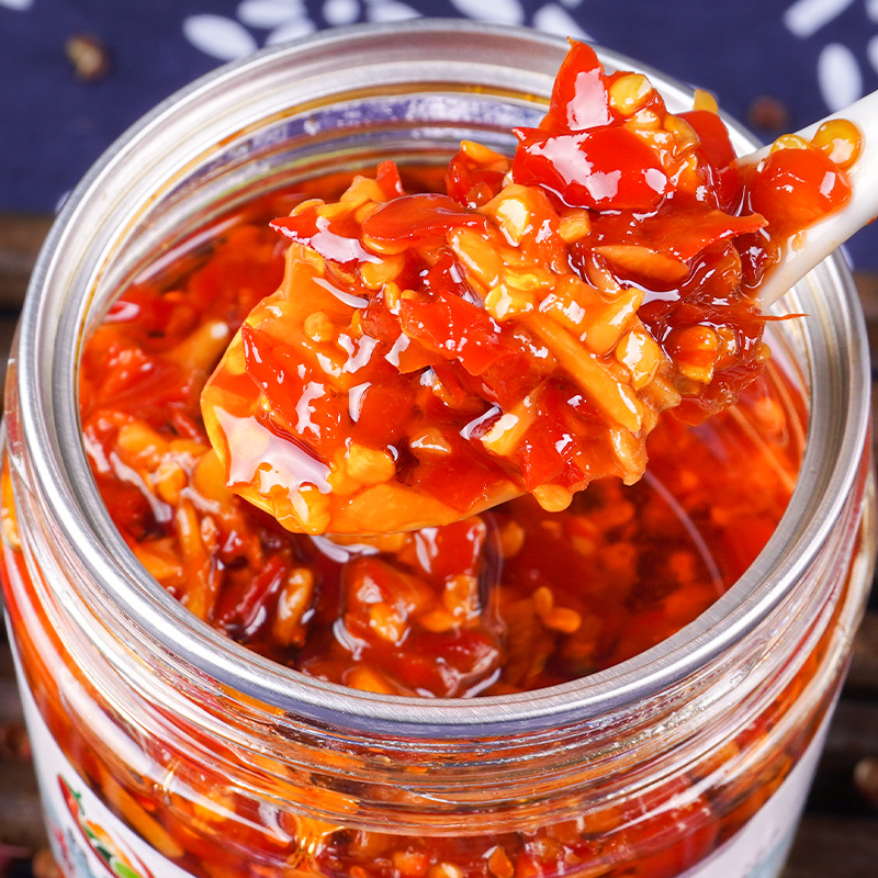 A set of 5 types of condiments including Garlic Oil Rice Noodles and Rice Sauce, Yunnan Specialty Side Dish, Sichuan Chopped Pepper Sauce