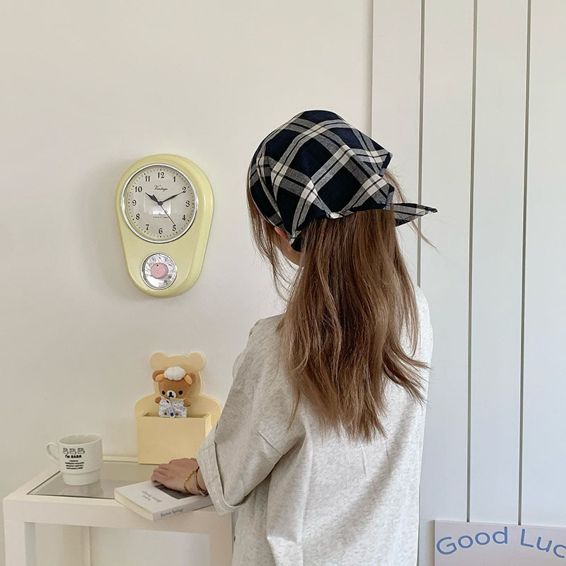 Bufanda de seda, sensación de alta calidad, nuevo pañuelo en la cabeza, diadema pastoral femenina de verano, accesorios para el cabello, bufanda triangular multiusos, bufanda, bufanda, cortina de pedo a cuadros