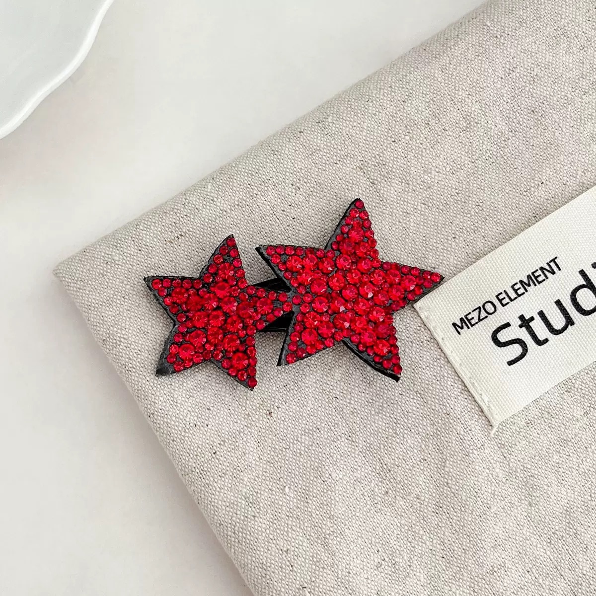 Flash Diamond estrella de cinco puntas horquilla BB clip hembra Cabeza trasera pelo roto acabado artefacto clip lateral Red rojo mismo estilo estrella horquilla