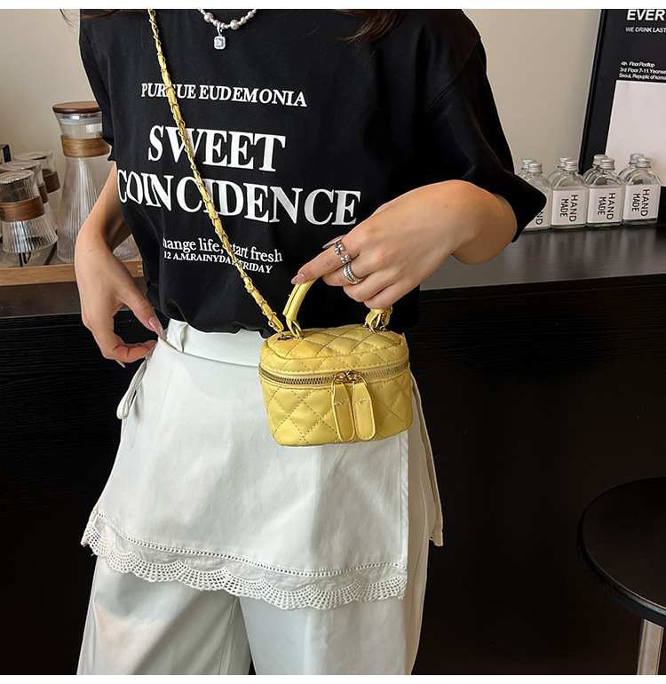 169g Weight Zipper Closure Type Single Shoulder Strap Strap Type Shoulder Bag Bags Type Casual Occasion Pu Leather Material Solid Color Pattern All Seasons Season Women's Gender Streetwear Style Square Shape Women's Pu Leather Solid Color Streetwear Square Zipper Shoulder Bag 23