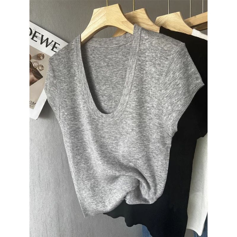 夏の氷糸の肩のtシャツの女性の薄いタイプのニットの小さいシャツの半袖のファッションは年齢を減らします。|undefined