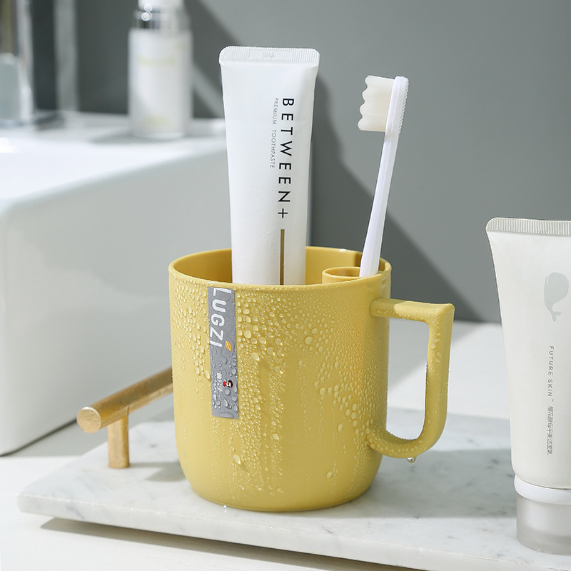 Customized OEM Simple Travel Toothbrush Holder, Portable Toothbrush Organizer, Multifunctional Toothpaste Cup
