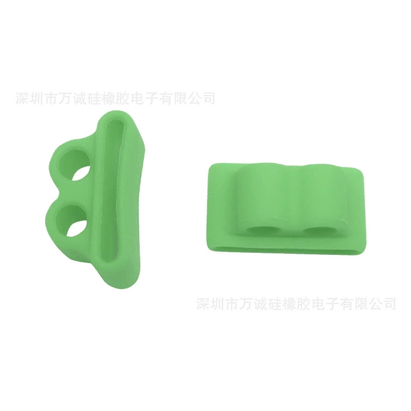 Matcha green buckle*1+OPP bag