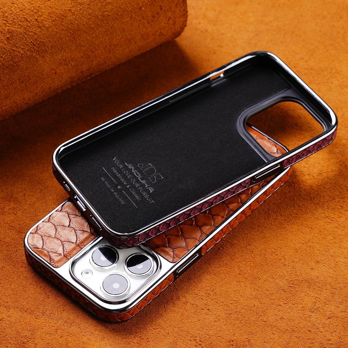 Ốp lưng điện thoại Apple 16 Pro Max chống rơi toàn diện, chất liệu da, kiểu dáng sang trọng — [Đen] vân rắn ◆ Công nghệ mạ điện lỗ lớn, [Màu xanh lam] vân rắn ◆ Quy trình mạ điện lỗ lớn, [Màu nâu nhạt] vân rắn ◆ Quy trình mạ điện lỗ lớn, [Màu nâu sẫm] vân rắn ◆ Quy trình mạ điện lỗ lớn chi tiết 23