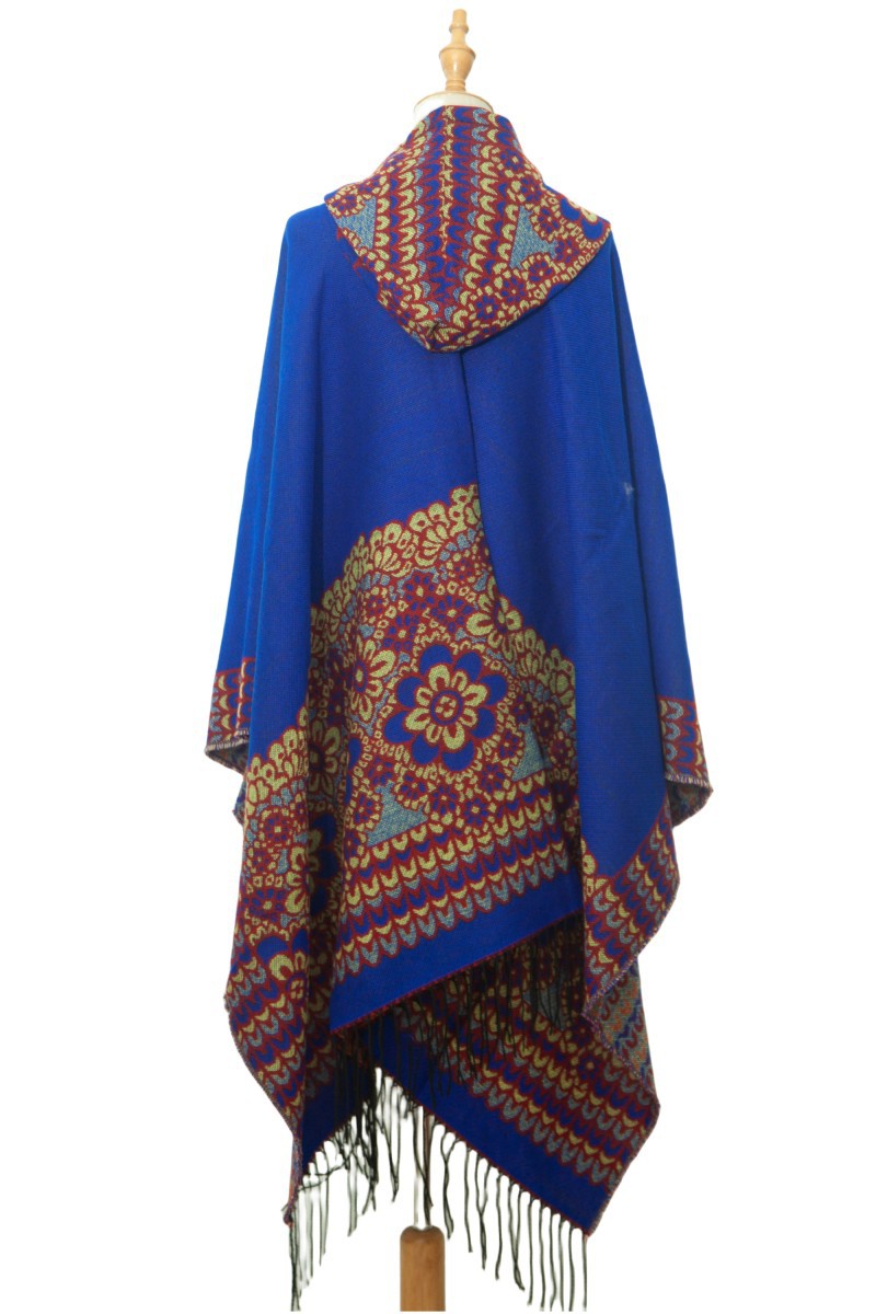 Cape à pompon unisexe Cape à capuche en jacquard de style ethnique automne-hiver_voghion.com