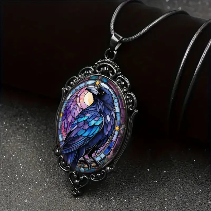 fashionable elegant glass pendant