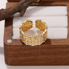 �W���m͢��ˇ�����ν�ָ�͹ŕr��Ůʿ�ǳ�ʳָ���p���¿�ָ�hŮ