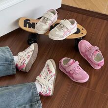 女童鞋子阿甘鞋真皮德训鞋2026春秋季新款学生休闲运动板鞋男童鞋