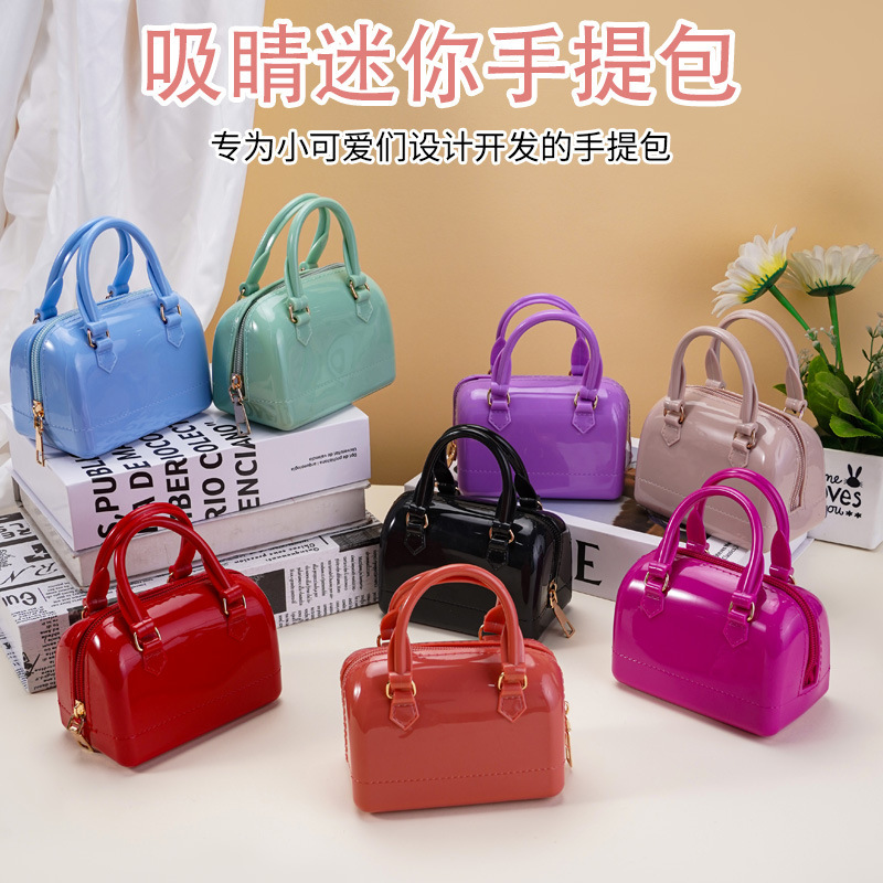 2025 Summer New Jelly Bag Pillow Bag Mini Bag Handbag Trendy Hot-Selling Single Shoulder Crossbody Women's Bag Foreign Trade 2025 Summer New Jelly Bag Pillow Bag Mini Bag Handbag Trendy Hot-Selling Single Shoulder Crossbody Women's Bag Foreign Trade