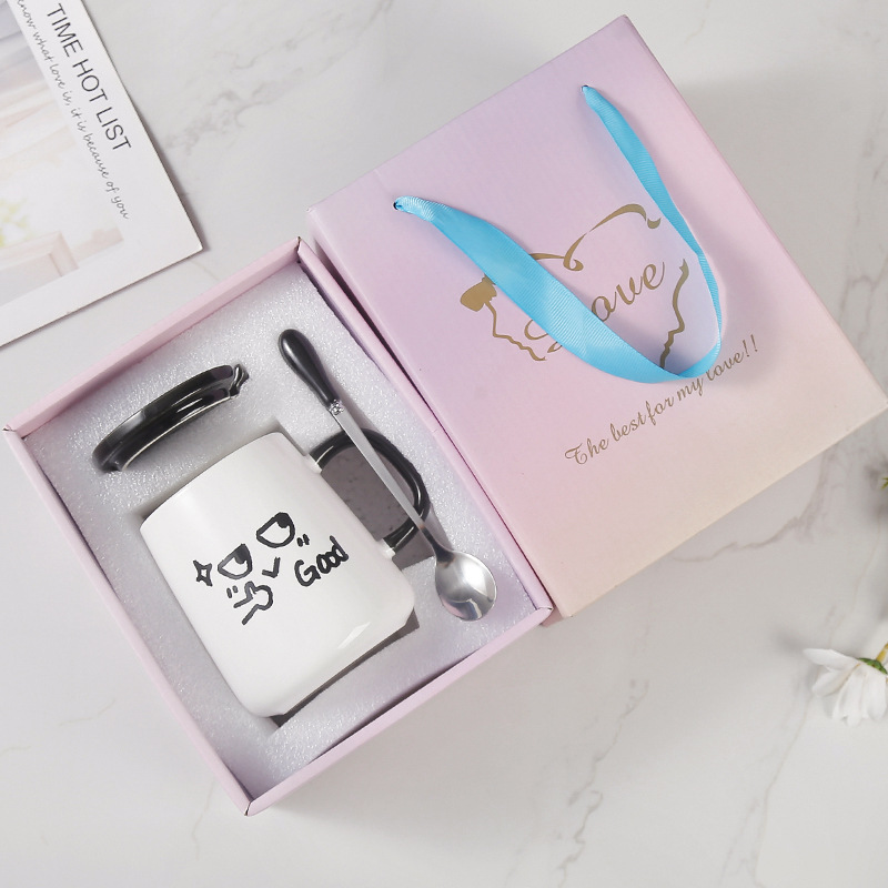 Creativo ins estilo de alta apariencia taza con tapa cuchara lindo taza de agua de cerámica divertido regalo de cumpleaños regalo